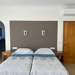 Camakini With Heated Pool And Sea View Arenas (Malaga)